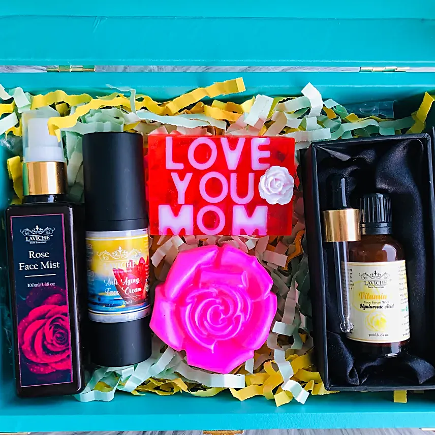 Love You Mom Daily Skin Care Essentials Hamper
