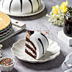 Black Forest Designer Cake- Eggless Half Kg