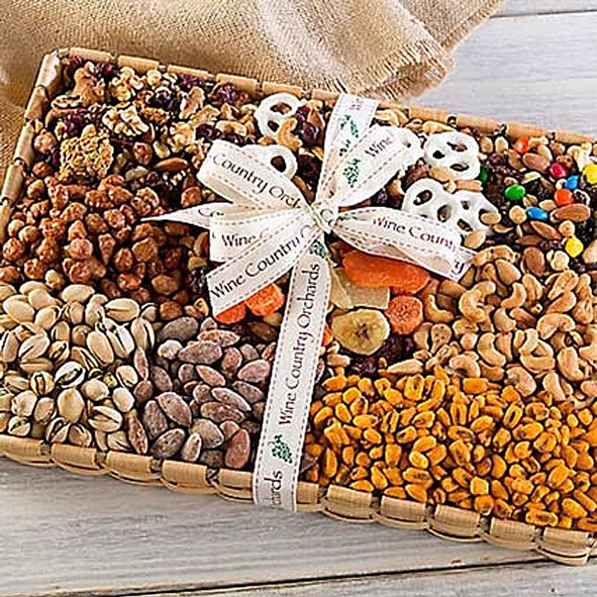 Gourmet Mixed Nuts for a Crowd