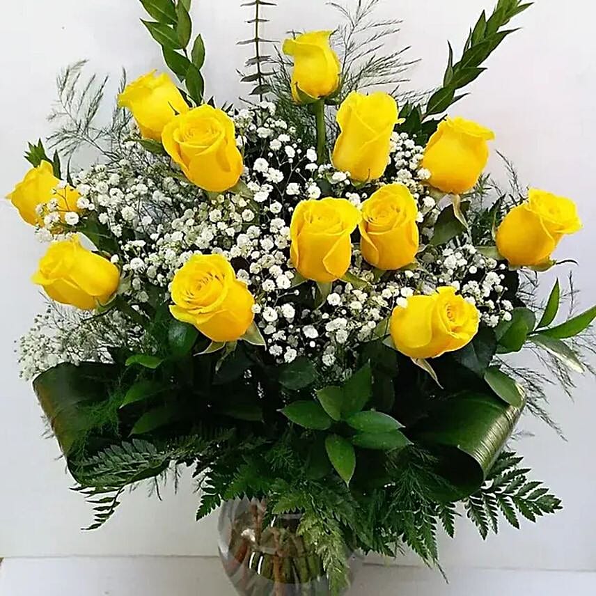/images/pr/canada/l/v20220121235446/sunny-yellow-roses-vase_1.jpg