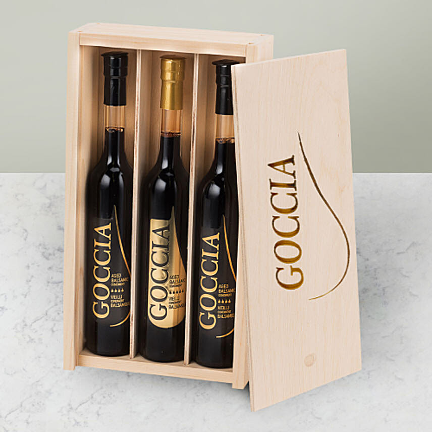 /images/pr/canada/l/v20231027110927/goccia-aged-balsamic-vinegar-trio_1.jpg