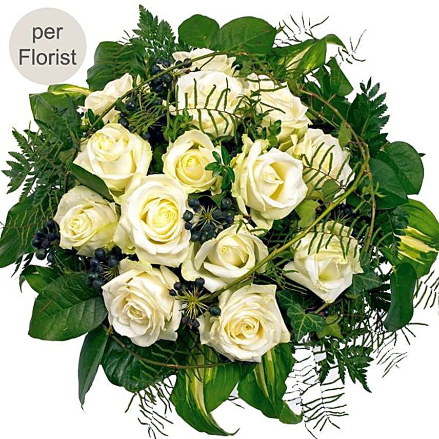 /images/pr/denmark/l/v20220202182556/peaceful-white-roses-bouquet_1.jpg