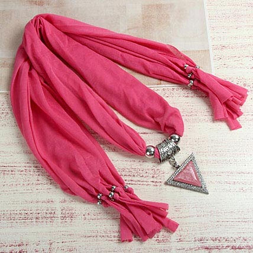 /images/pr/l/v20160712193236/fancy-fab-scarf_1.jpg