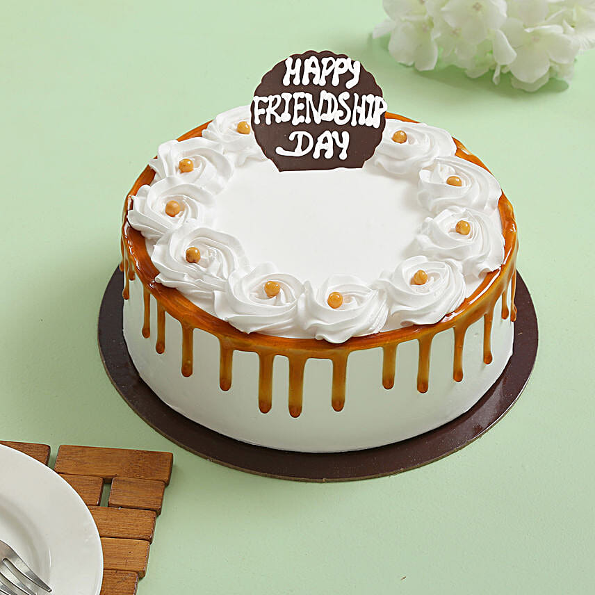 /images/pr/l/v20190802130129/friendship-day-special-butterscotch-cake_1.jpg