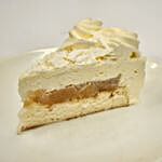 /images/pr/new-zealand/l/v20240206155916/dreamy-white-vanilla-pear-cake_2.jpg