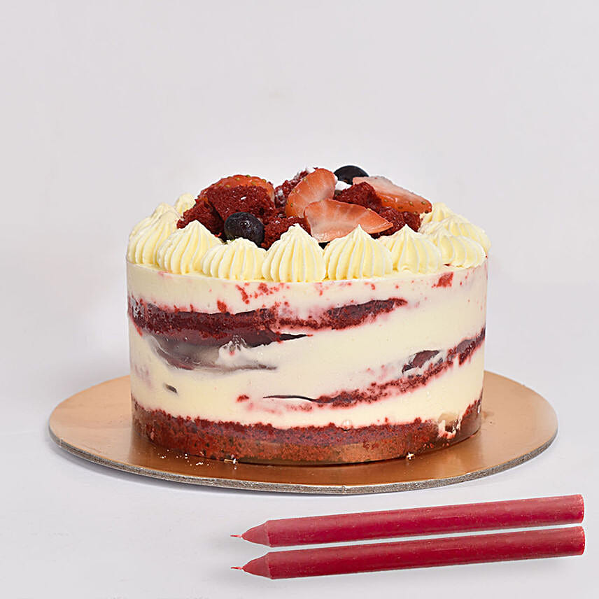 /images/pr/qatar/l/v20240529180659/mono-cake-with-candle_1.jpg