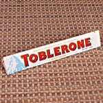 /images/pr/l/v20211208161106/new-year-greetings-tasty-delights-hamper_4.jpg