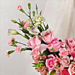 /images/pr/l/v20230114124215/blush-love-floral-arrangement_3.jpg