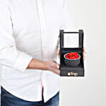 /images/pr/l/v20230206200016/red-color-forever-rose-gift-box_3.jpg