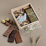 /images/pr/l/v20230417120535/chocolate-medley-gift-box_1.jpg