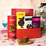 /images/pr/l/v20230526105423/cookieman-cookies-n-chocolates-gift-hamper_1.jpg