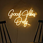/images/pr/l/v20231109184021/good-vibes-led-light_1.jpg