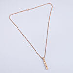 /images/pr/l/v20240301183012/elegant-charm-name-necklace_3.jpg