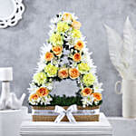 /images/pr/l/v20241108182546/stunning-personalised-blooming-arrangement_4.jpg
