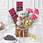 /images/pr/l/v20250227112220/blissful-hugs-n-floral-charm-womens-day-gift_2.jpg