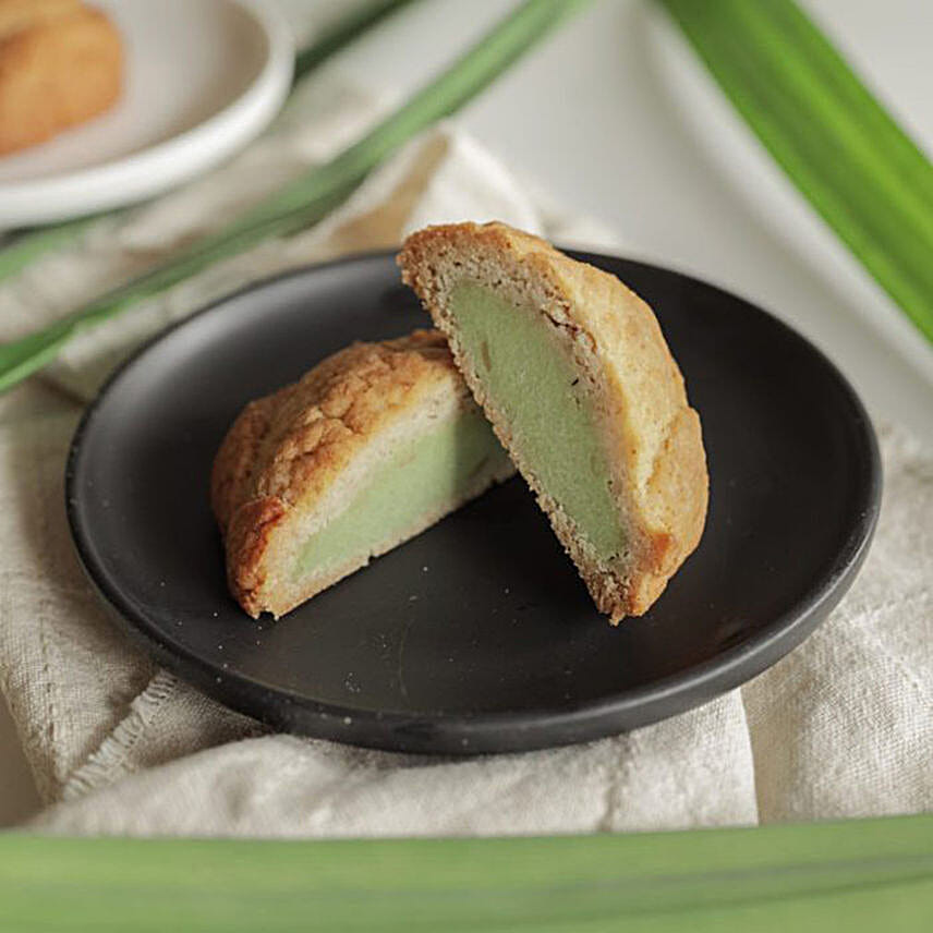 /images/pr/singapore/l/v20190830130359/keto-pandan-mooncake_1.jpg