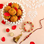 Sneh Delightful Family Rakhis with 500 Grams Besan ladoo