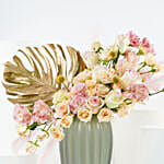 /images/pr/uae/l/v20250104181300/vivid-flowers-beauty-arrangement_2.jpg