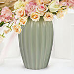 /images/pr/uae/l/v20250104181303/vivid-flowers-beauty-arrangement_3.jpg