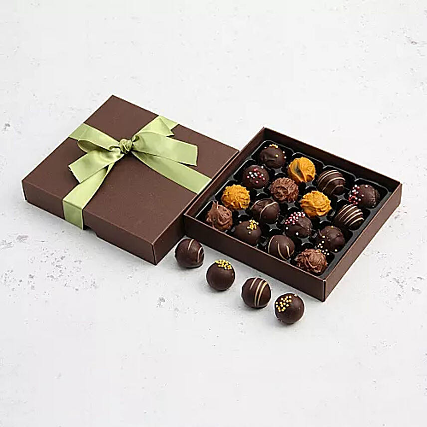 /images/pr/uk/l/v20250212151601/truffles-selection_1.jpg