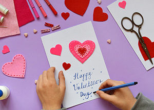 make own valentine day card