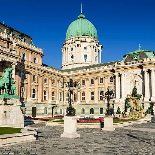 Send gift to Hungary