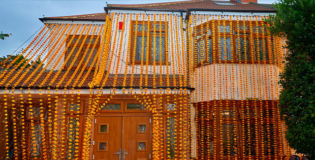 Home Flower Decoration