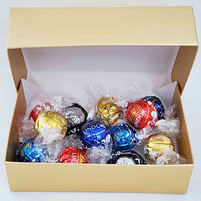 Lindt Lindor Chocolate Truffles Gift Pack 12 Pcs