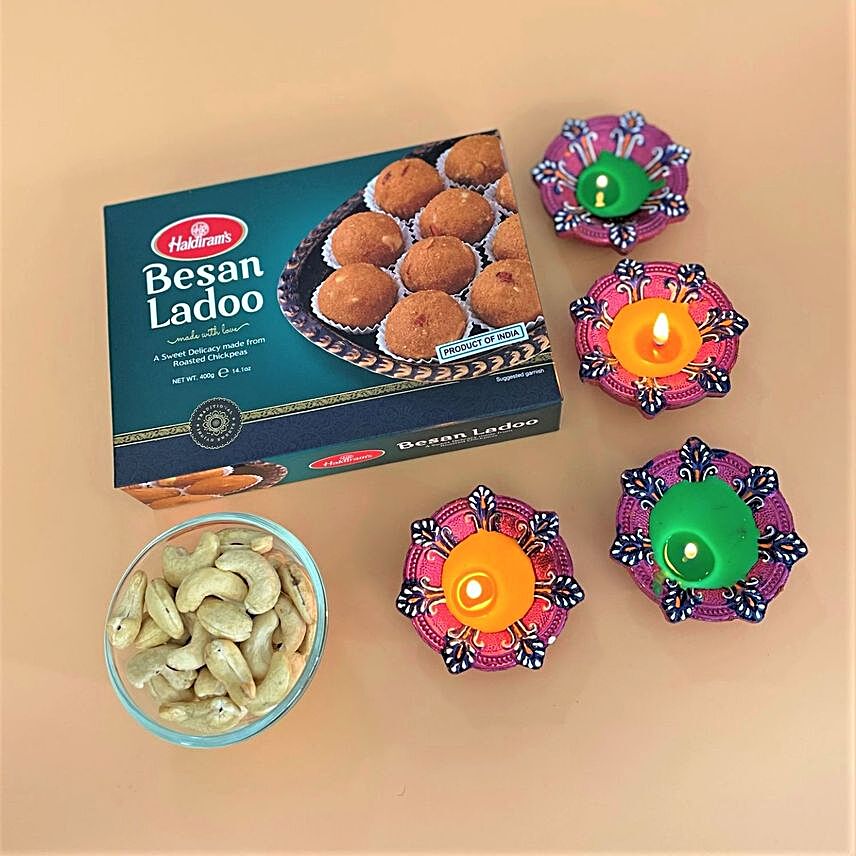 Set Of 4 Diyas With Laddoo And Cashews:Send Diwali Gifts to Australia