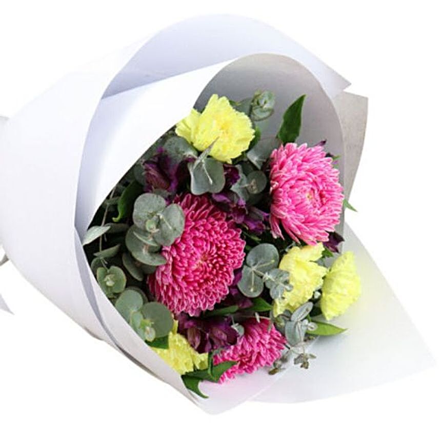 Frilly Mixed Flower Bouquet