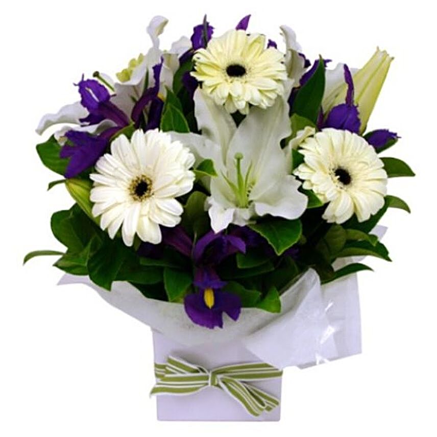 Peaceful Mixed Flowers Box:Sympathy Flowers to Australia