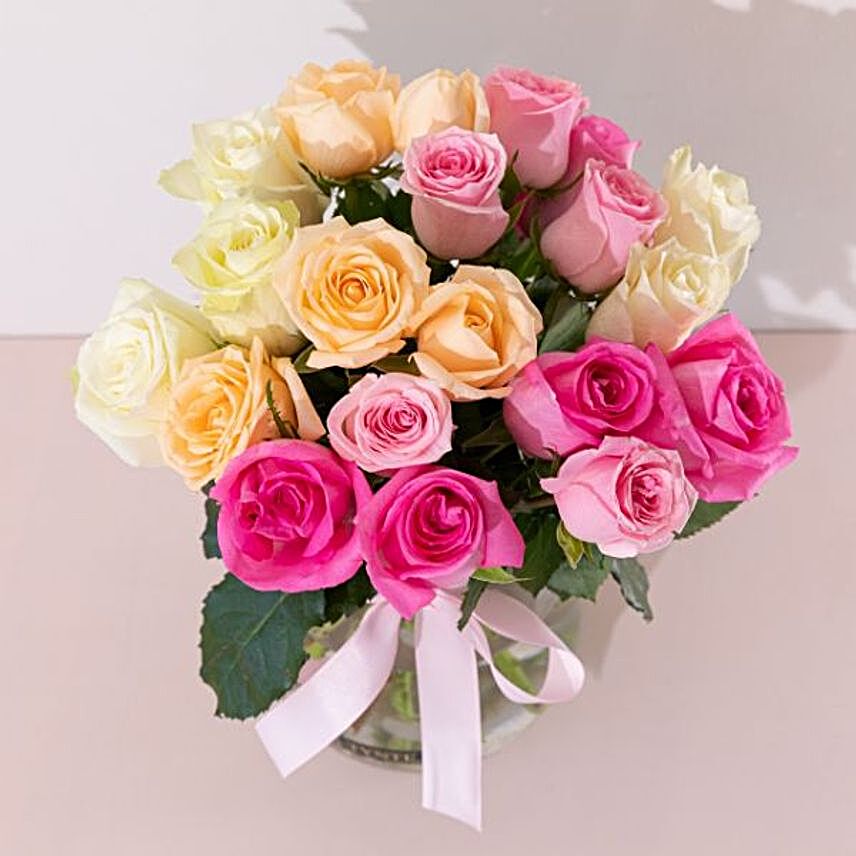 Pastel Roses Glass Vase:Anniversary Gift Delivery in Australia