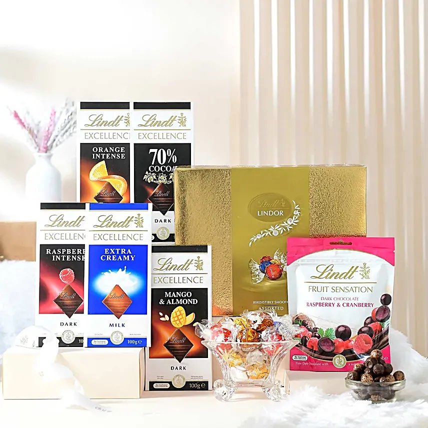 Best of Lindt Chocolatey Gift Hamper