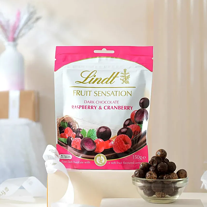Best of Lindt Chocolatey Gift Hamper