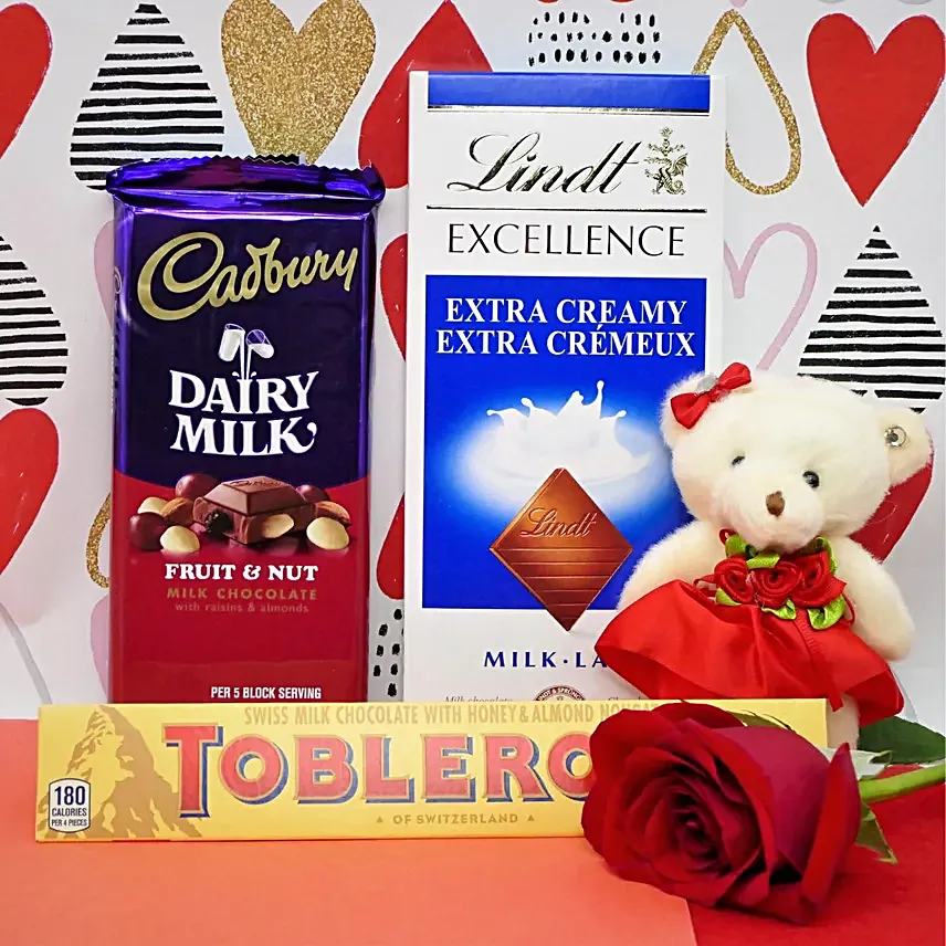Forever Love V Day Special Hamper