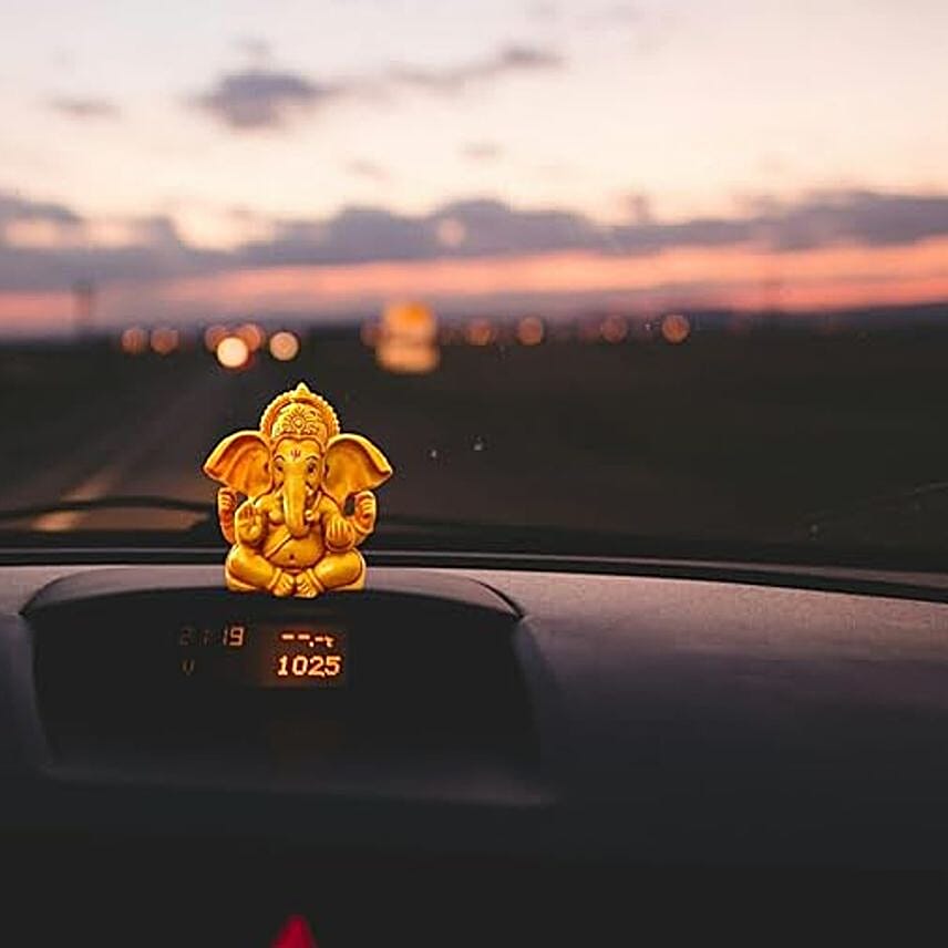 Lord Ganesha Idol Figurine Showpiece