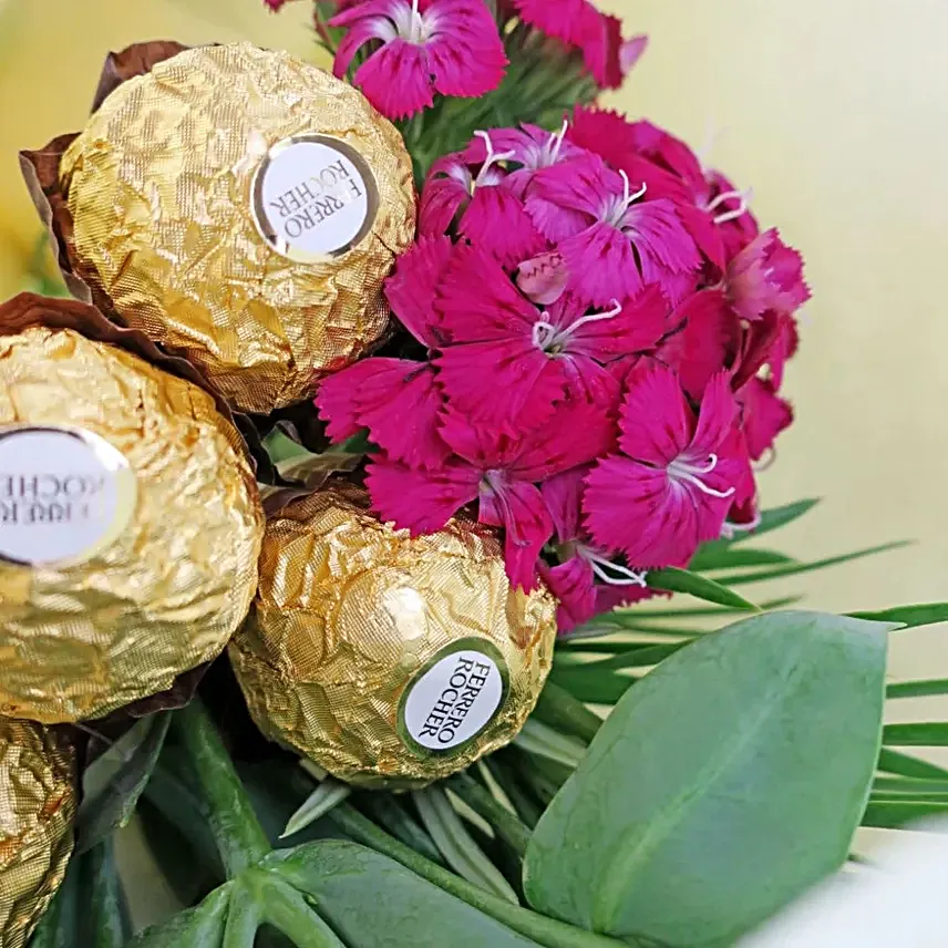 Love All Along Sweet Bouquet