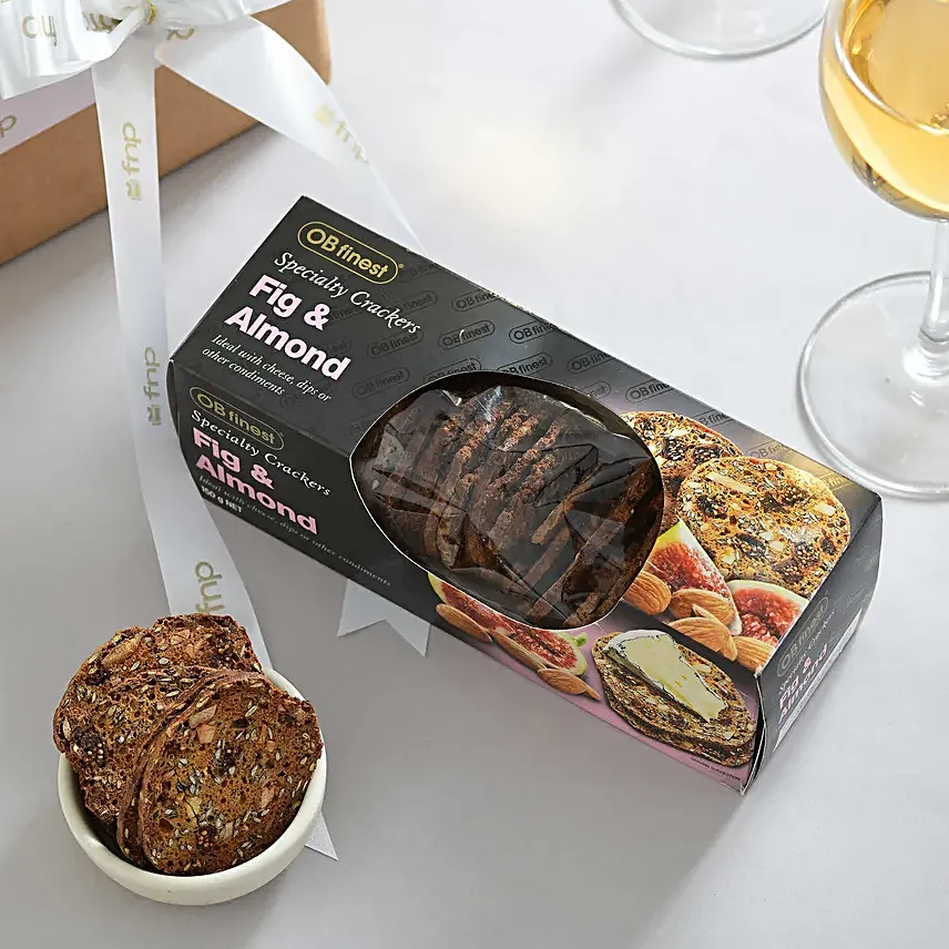 Sparkling Wine N Treats Gift Hamper