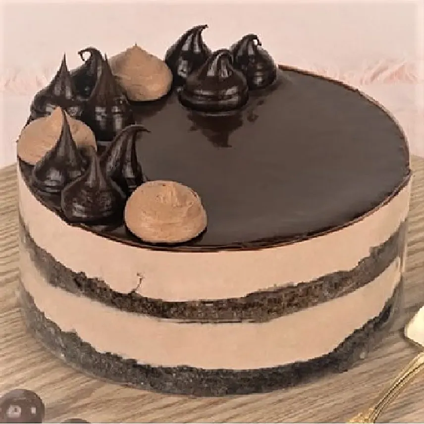 Yummy Eggless Chocolate Cake