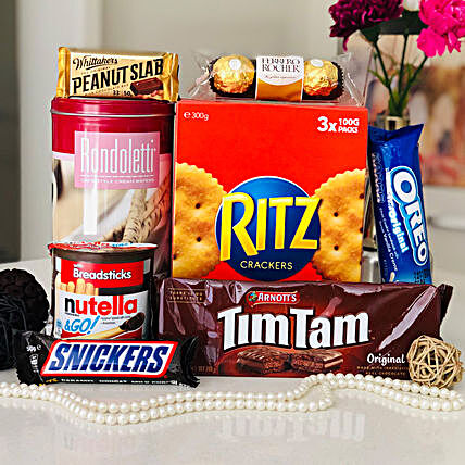 Sweet And Savoury Hamper:Send Christmas Gifts to Australia