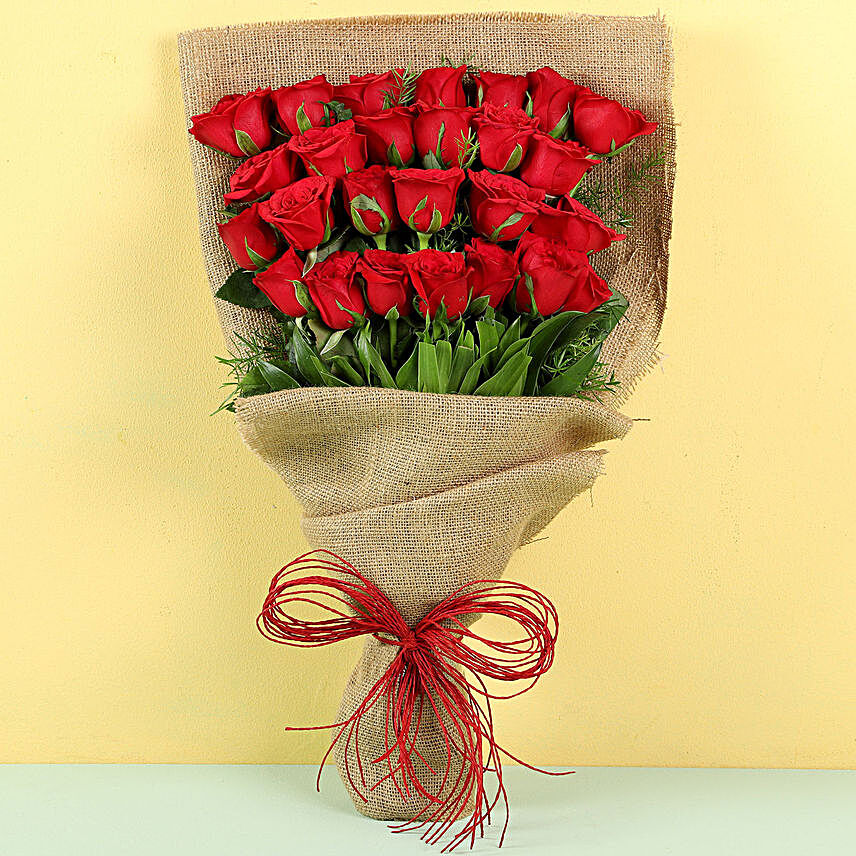 Idyllic 25 Red Roses Bouquet:Christmas Gifts to Bahrain