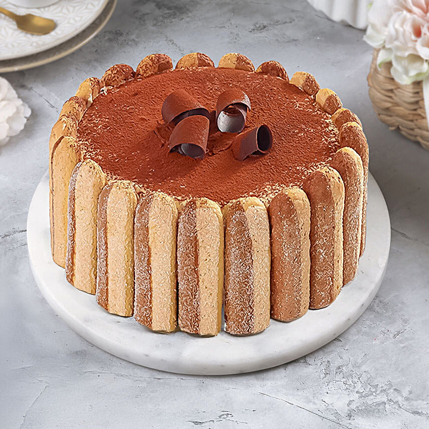 Crunchy Tiramisu Cake