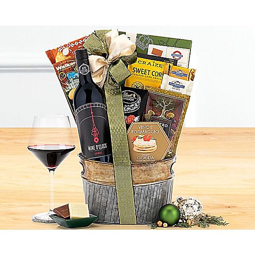 Wine Oclock Shiraz Hamper:Gift Baskets Delivery Canada