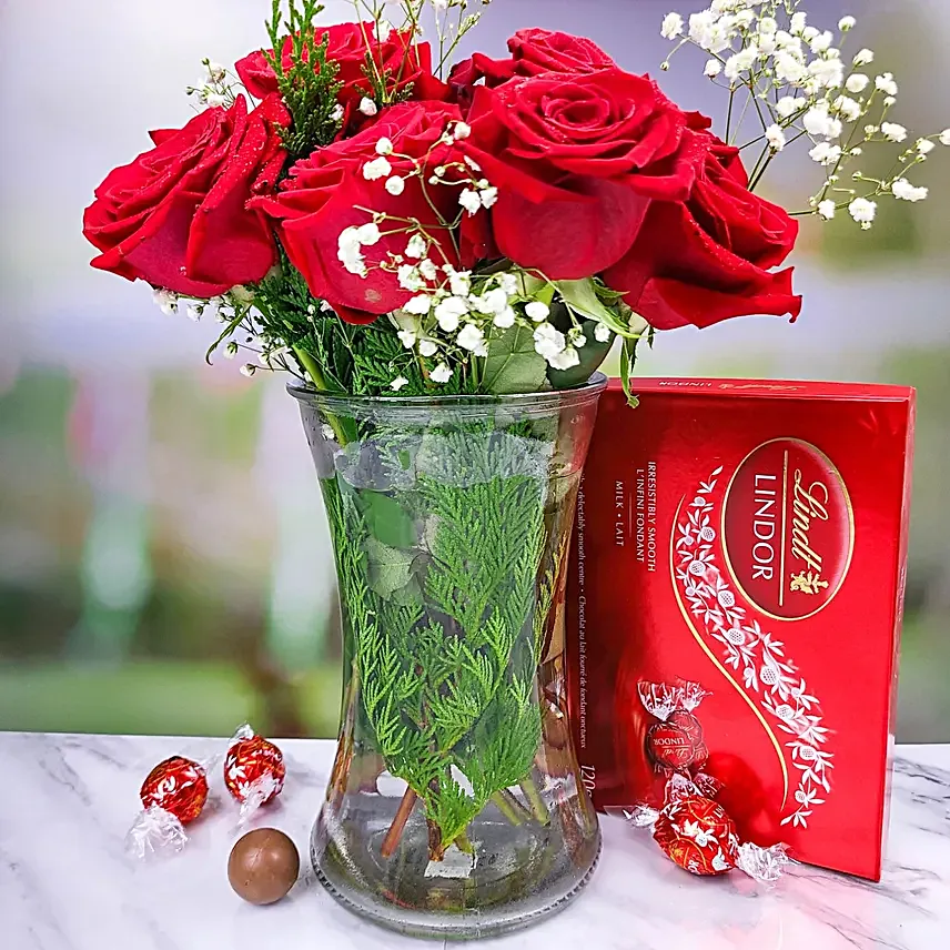 Romantic Red Roses Bouquet And Lindt Chocolates:Miss You Gifts to Canada