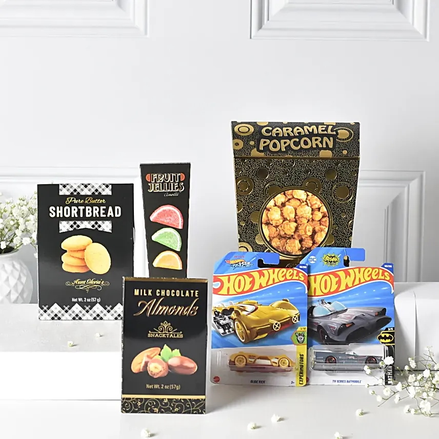 Sweet Treats N Hot Wheels Gift Set