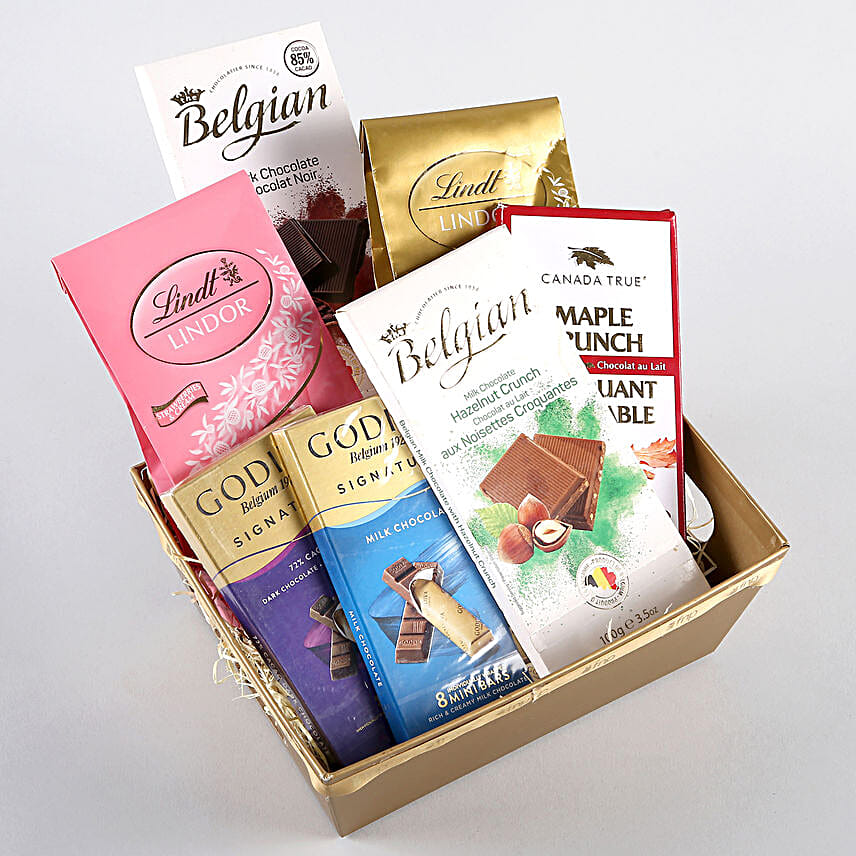 Assorted Chocolates Hamper