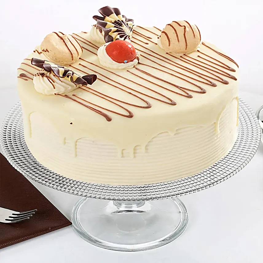 Delightful Vanilla Cake