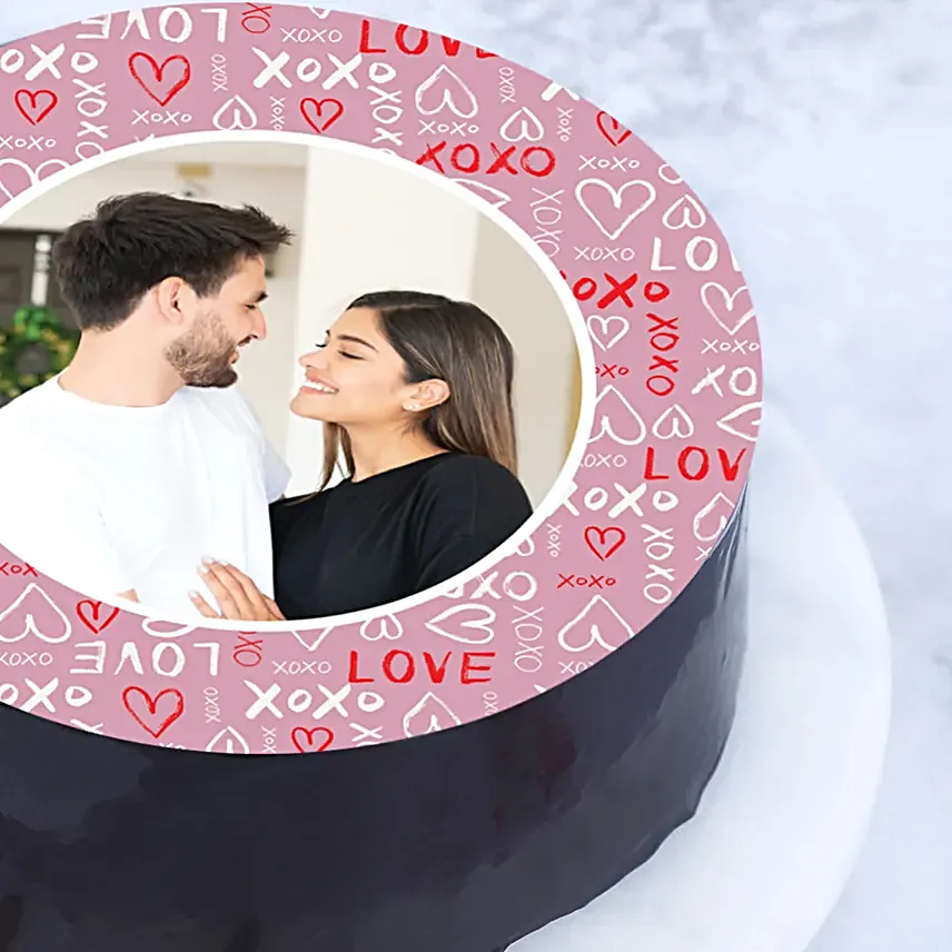 Love Frame Chocolate Cake Half Kg