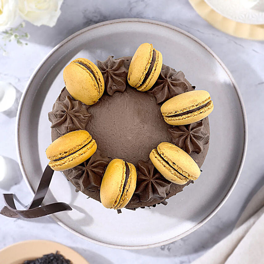 Macaron Chocolate Cake