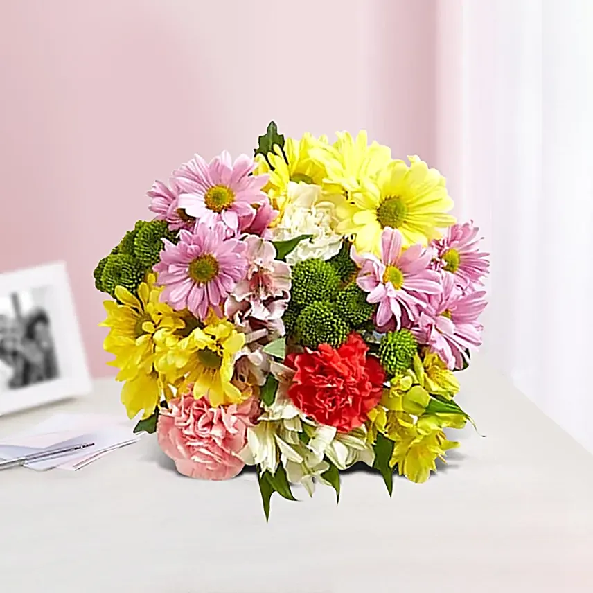 Mixed Flowers And Chocolate Cake